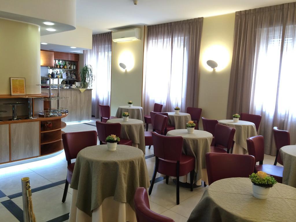 Arcobaleno Hotel 3*